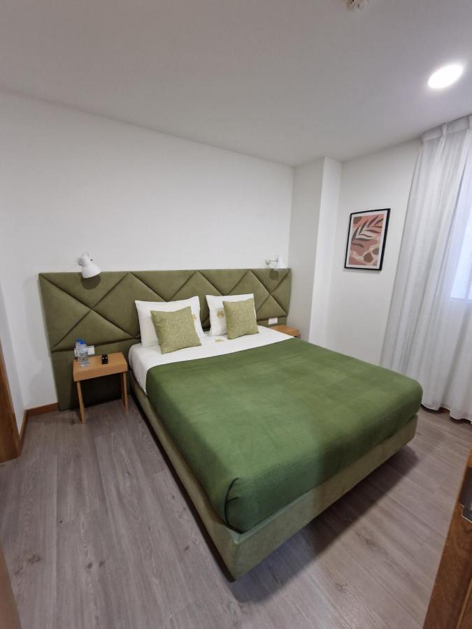 Soldouro Train Suites Aveiro Bagian luar foto